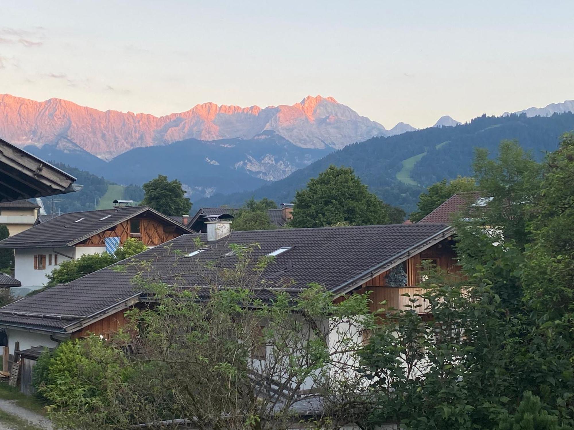 Ferienwohnung Eckenhuette Garmisch-Partenkirchen Luaran gambar